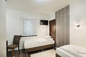Paulay Downtown Apartments