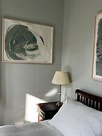 Dungora House