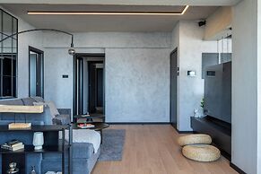 The Penthouse - 3BR Seaview in Larnaca