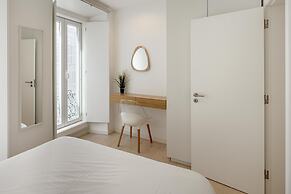Downtown Modern Apartments I by Homing