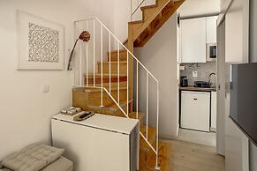 Downtown Modern Apartments With Balcony by Homing
