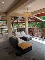 Explorers Kilimanjaro Boutique Hotel