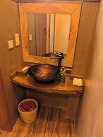 Explorers Kilimanjaro Boutique Hotel