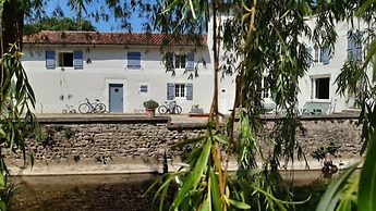 Le Moulin De La Parenthèse