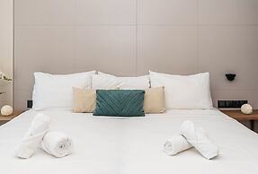 Warner Boutique Hotel