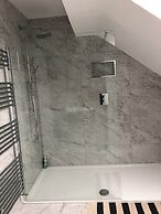 Apartment Bushmills Hideaway, Parking,pets Allowed