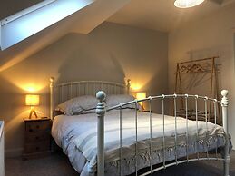 Apartment Bushmills Hideaway, Parking,pets Allowed