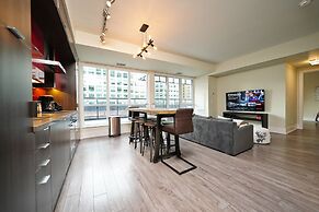 300 Front Luxury Condos