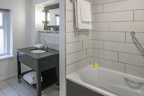 Fenwick Street Hotel by EPIC