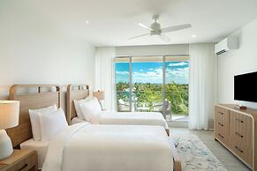 Ellipse Resort, Grace Bay