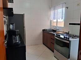 Apto Prédio Costa 1 c/ garagem no centro
