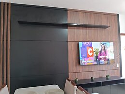 Apto Prédio Costa 1 c/ garagem no centro