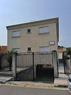 Apto Prédio Costa 1 c/ garagem no centro