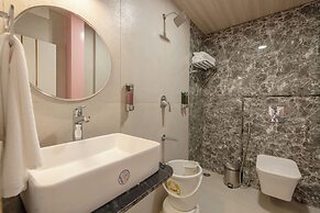 Legacy Inn