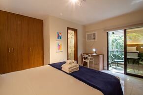 6 Minutes From Leblon Beach Gsm103