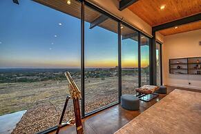 A Thousand Stars: Pool+hot Tub, Views