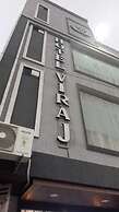 Hotel Viraj