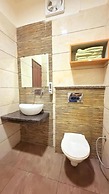 GOLDEN GSC HOTEL
