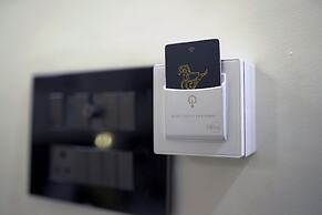 GOLDEN GSC HOTEL