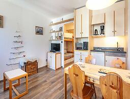 Cosy Mountain Retreat for 4 Guests