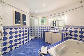 A/C House 4br/10p With Pool - 40 min From Cannes