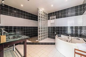 A/C House 4br/10p With Pool - 40 min From Cannes