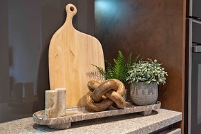 Seraphine Residence - Luxury 1BR Apartment