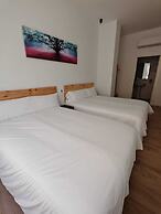 Bilbao ROOMS & KITCHEN Altube