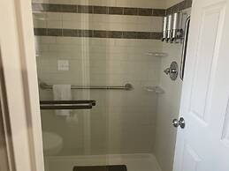 Cabins on Main Longmont