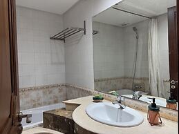 Chic 4BR with Jacuzzi-Fez New City Stay