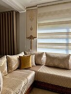Chic 4BR with Jacuzzi-Fez New City Stay