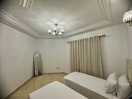 Chic 4BR with Jacuzzi-Fez New City Stay