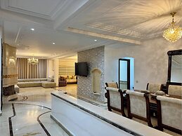 Chic 4BR with Jacuzzi-Fez New City Stay