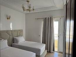 Chic 4BR with Jacuzzi-Fez New City Stay