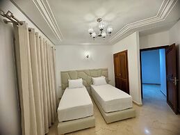 Chic 4BR with Jacuzzi-Fez New City Stay