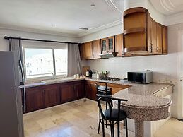 Chic 4BR with Jacuzzi-Fez New City Stay