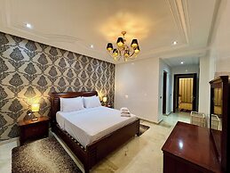 Chic 4BR with Jacuzzi-Fez New City Stay