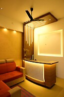 Hotel Elroi Suites