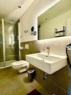 Hotel Bergen Zur Post by Rikas Hotels