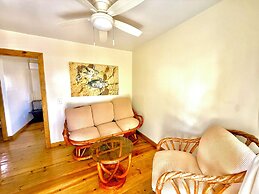 Utila Seabreeze Vacation Apartments