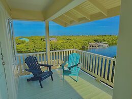 Utila Seabreeze Vacation Apartments