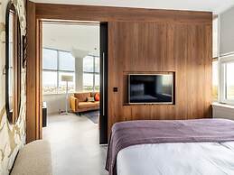 Comfortable Apartment With Panoramic Views