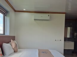 VISTA TAM COC HOTEL