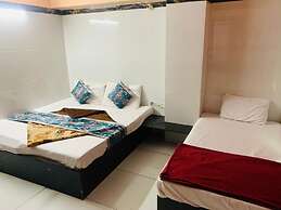 Hotel Churu Palace