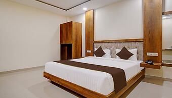 Hotel Royal Empire Indore