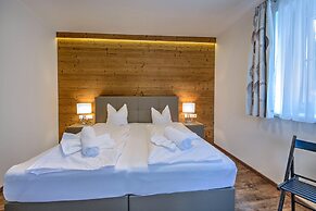 Mountain View Ski Apartment