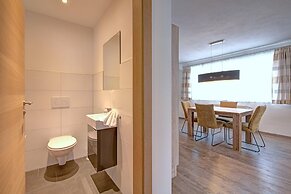 Mountain View Ski Apartment