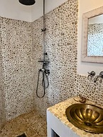 Elegant Bastide Near Aix With Pool