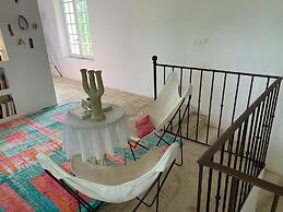 Elegant Bastide Near Aix With Pool