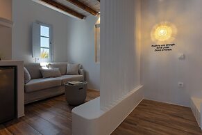 ArtChroma House